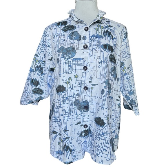 Terra SJ Apparel Blue Cityscape Print Button Front Cotton Top Women’s Size S - Picture 1 of 7